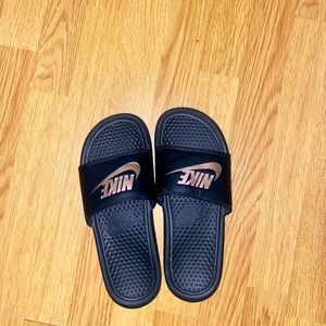 Nike slides
